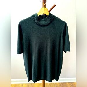 Appleseed’s Woman’s short-sleeved sweater